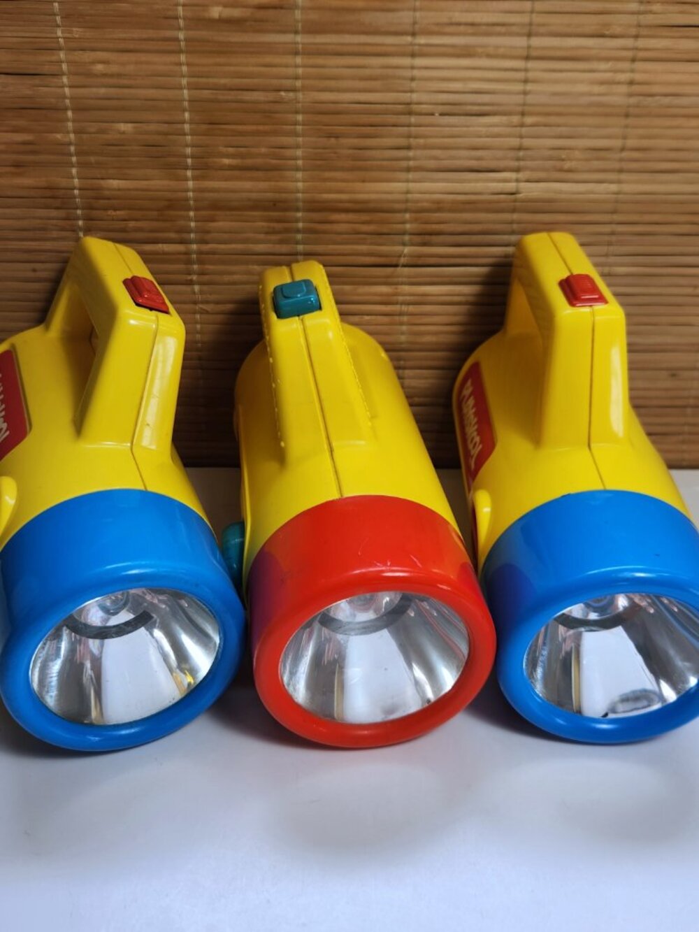 Lot of 3 Vintage Playskool Flashlight 1980s Color Changing For Parts Repair - Picture 2 of 13